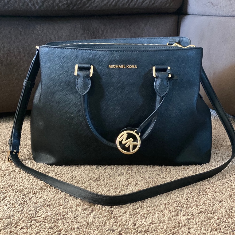 Black Michael kors tote/ handbag❤️
